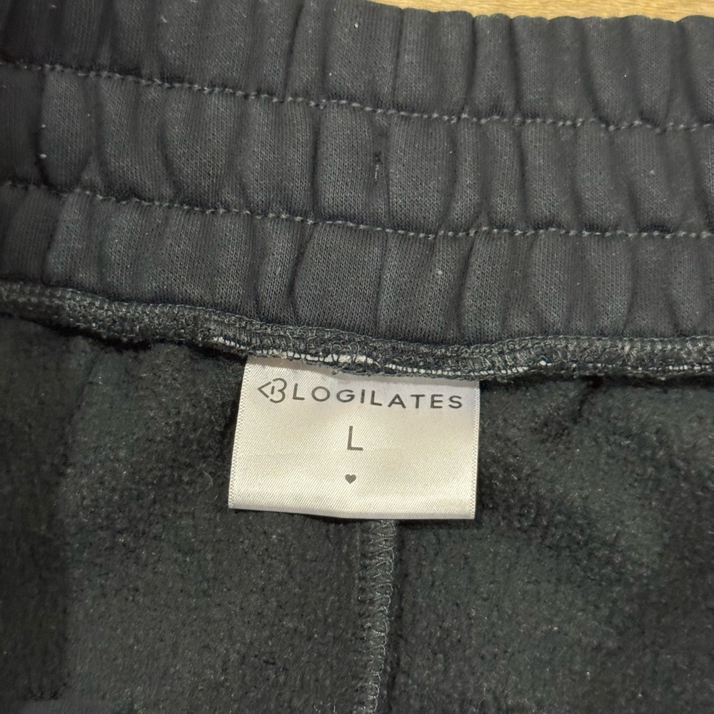 Blogilates Black Wide Legs Sweatpants Size Large - Picture 2 of 7